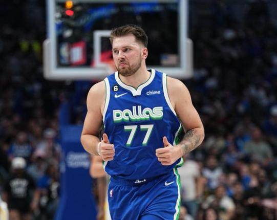 Xingkong Sports-东契奇40+三双刷爆纪录 独行侠仍有顽疾亟待解决